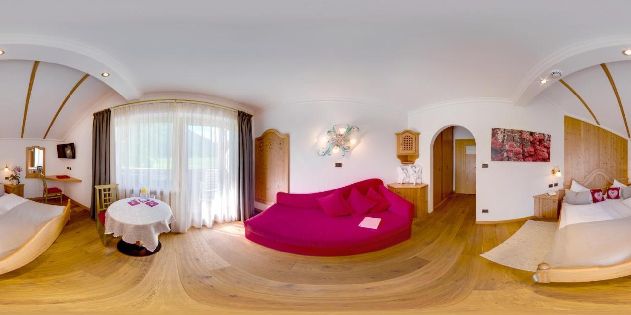 Hotel Brunnerhof Rasùn di Sotto Esterno foto