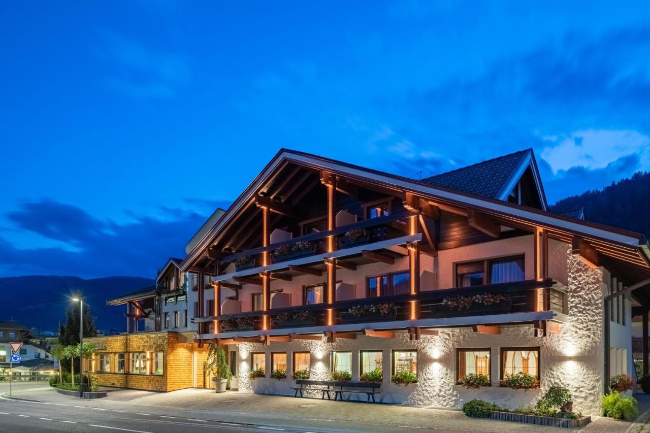 Hotel Brunnerhof Rasùn di Sotto Esterno foto