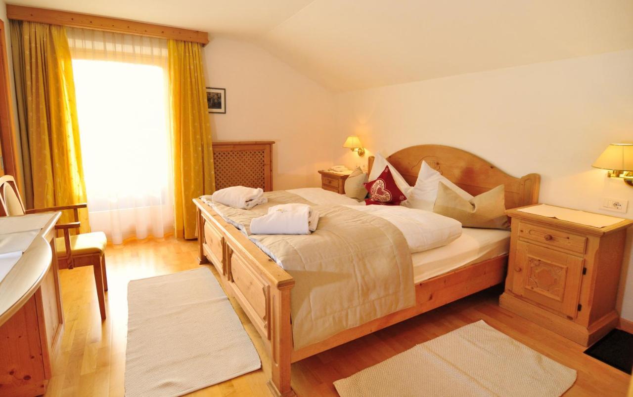 Hotel Brunnerhof Rasùn di Sotto Esterno foto
