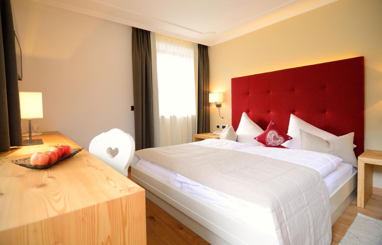 Hotel Brunnerhof Rasùn di Sotto Esterno foto