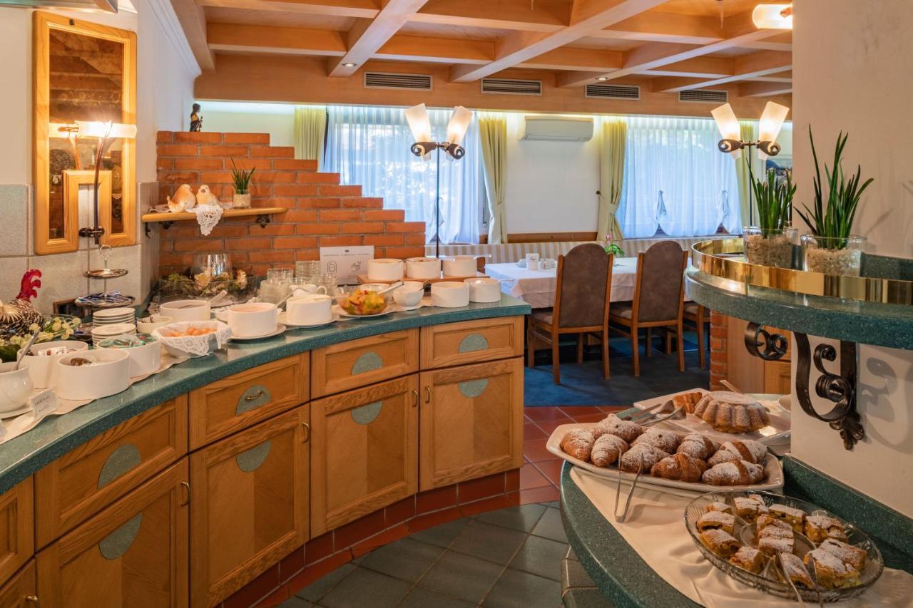 Hotel Brunnerhof Rasùn di Sotto Esterno foto