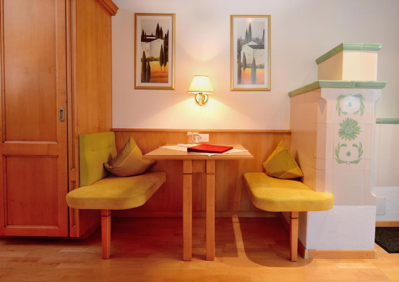 Hotel Brunnerhof Rasùn di Sotto Esterno foto