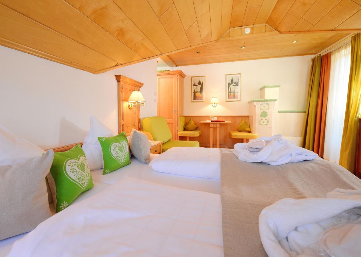 Hotel Brunnerhof Rasùn di Sotto Esterno foto
