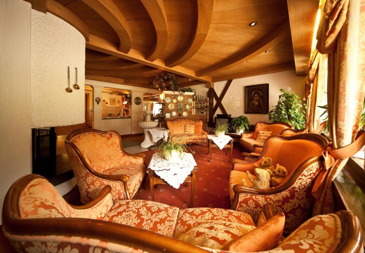 Hotel Brunnerhof Rasùn di Sotto Esterno foto