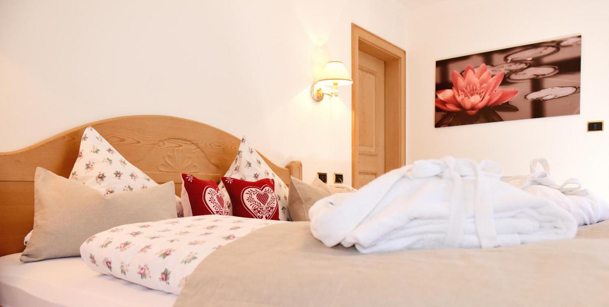 Hotel Brunnerhof Rasùn di Sotto Esterno foto