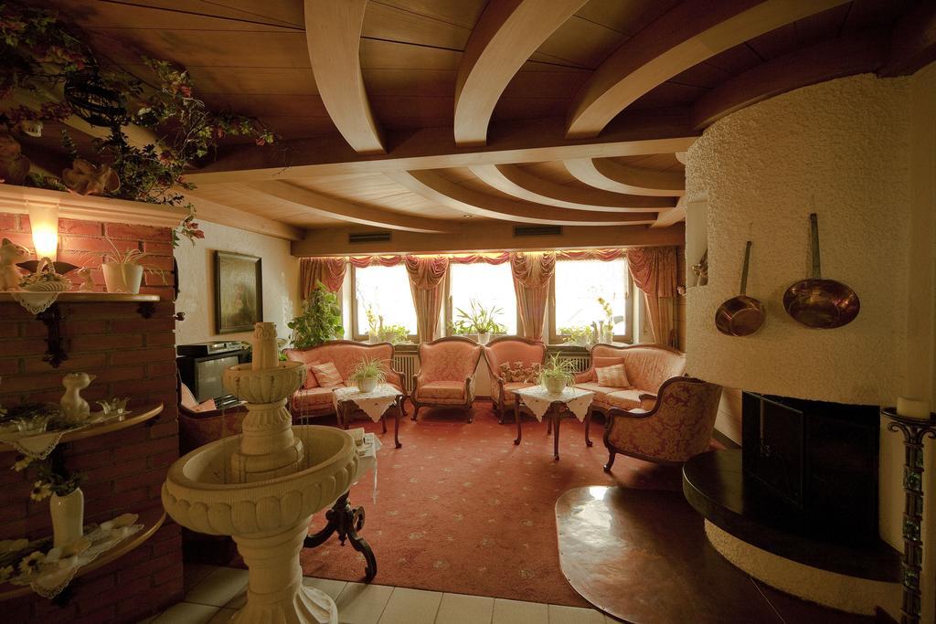 Hotel Brunnerhof Rasùn di Sotto Esterno foto